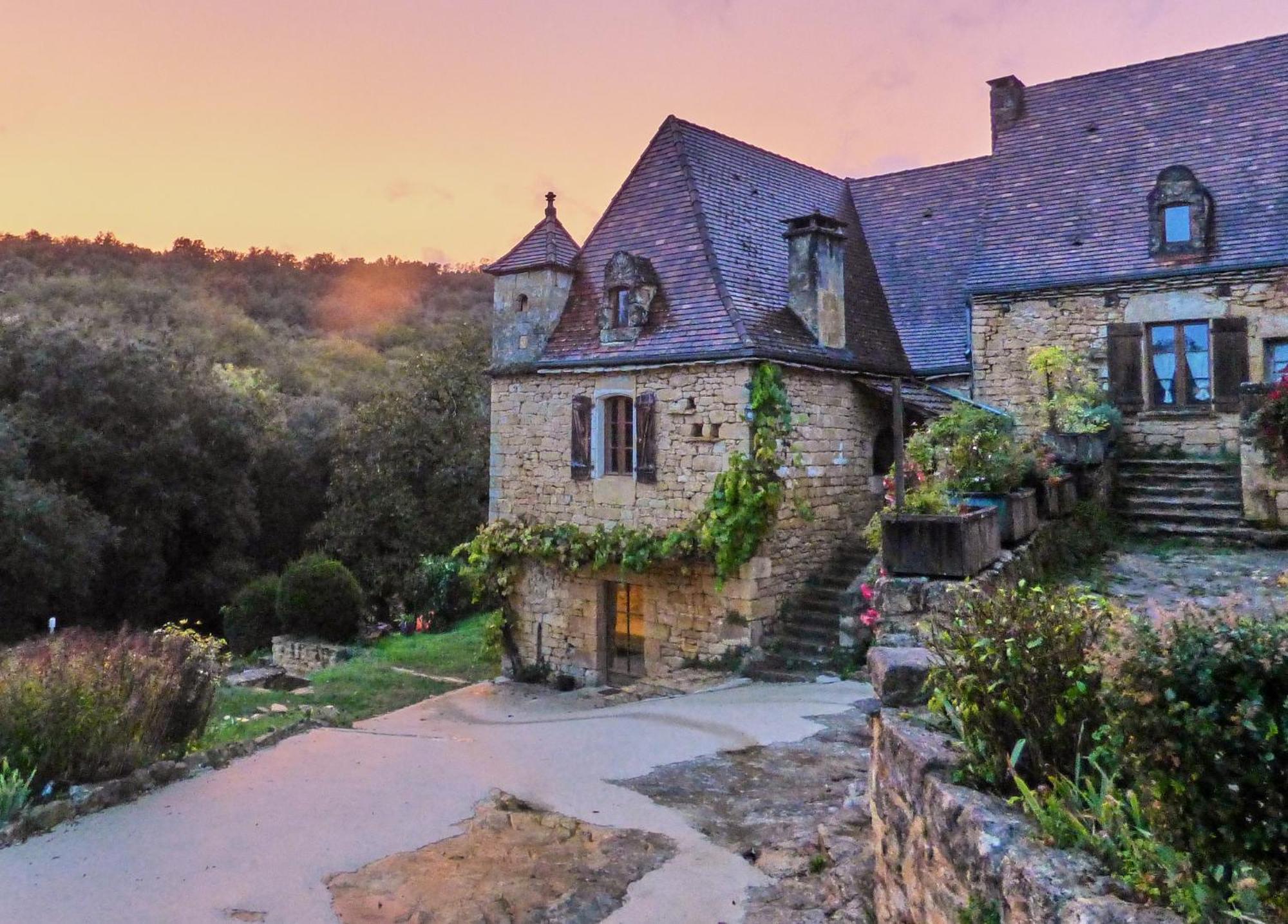 Domaine De Cantegrel - Gites De Charme Et Suite Troglodyte En Perigord Vitrac  Exterior foto